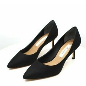 Nina60 Pointy toe Pumps BLK size 9 New